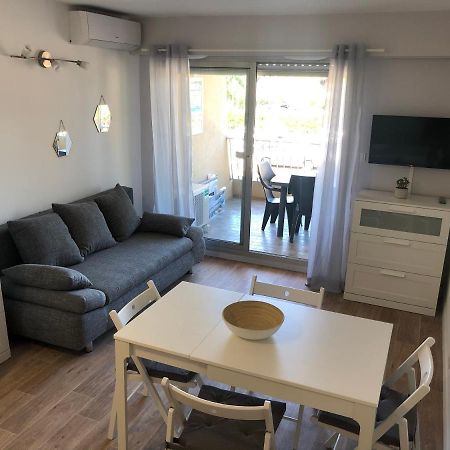 Studio Port De Hyeres Proche Des Plages Экстерьер фото