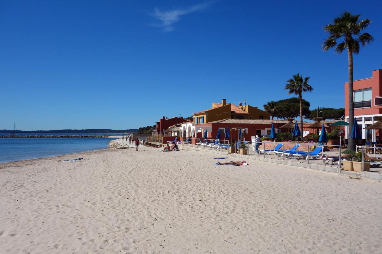 Studio Port De Hyeres Proche Des Plages Экстерьер фото